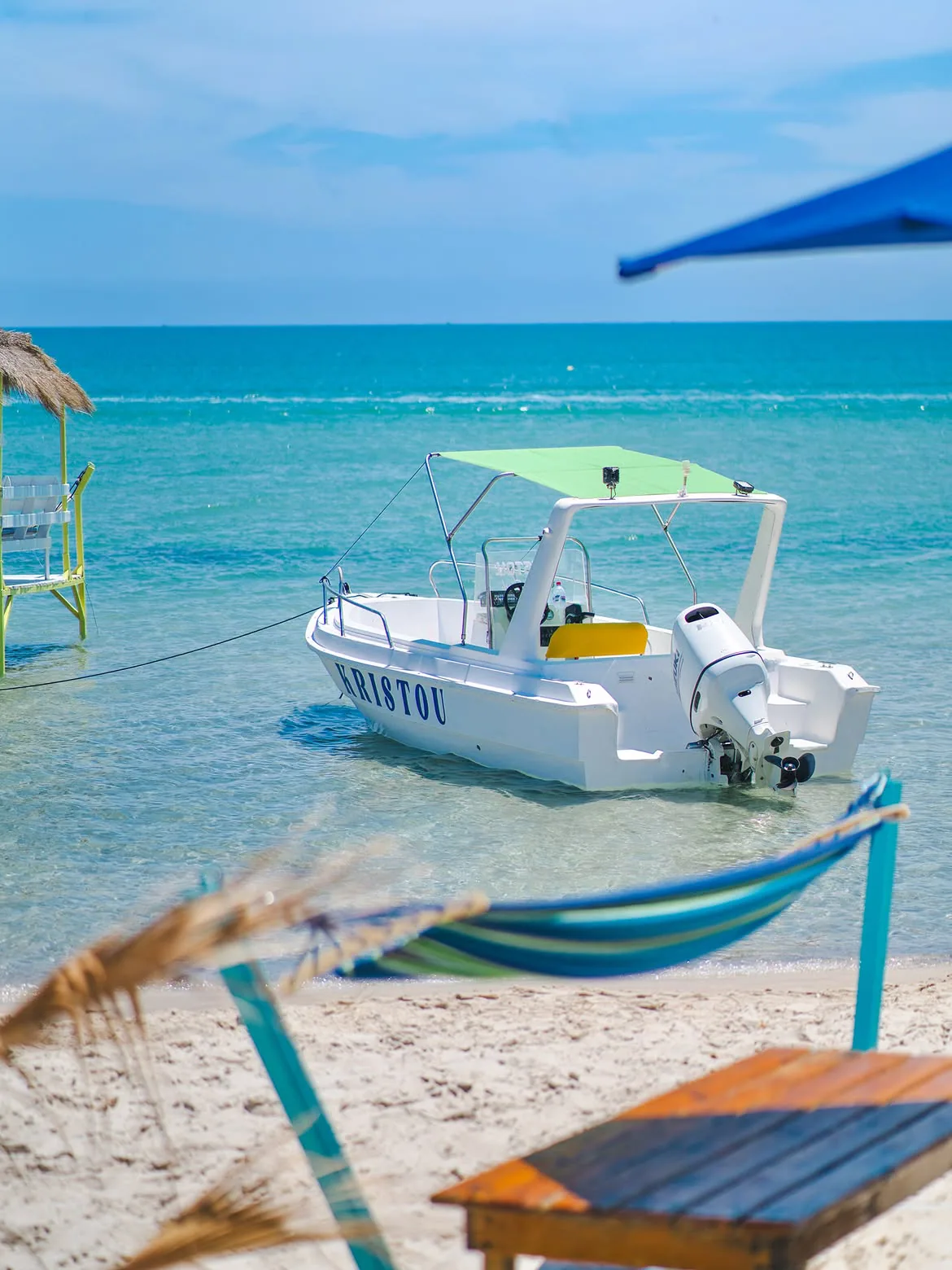 Traversée en bateau vers la plage privée